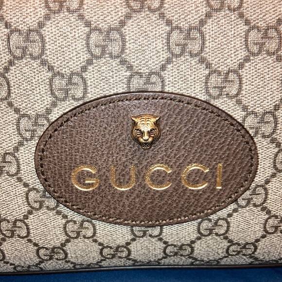 Authentic Gucci Supreme Crossbody - Picture 2 of 6